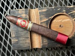 Arturo Fuente Anejo SSS Shark No.77 Maduro extra viejo