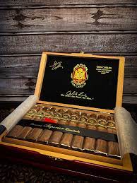 Arturo Fuente Don Carlos EYE OF THE SHARK Natural